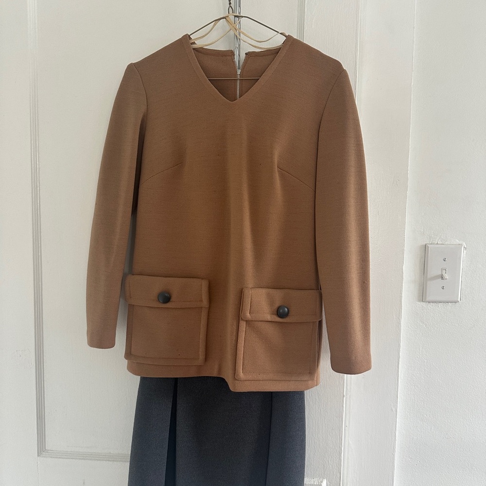 Brown Vintage V-Neck Long Sleeve Dropwaist Dress with Pockets